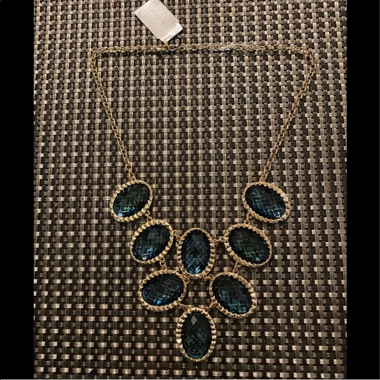 Oval Aqua Necklace